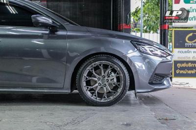 รถ -MG 5 ล้อแม็ก - VAGE VF03 สี Titanium Blush ขอบ - 18x8.5 ET35 5x112-5x114.3 ยาง- LENSO D-1CS
เบอร์ - 235/40-18 สปริงโหลด - YSS MG5 นุ่มหนึบ ไม่กระด้างครับ