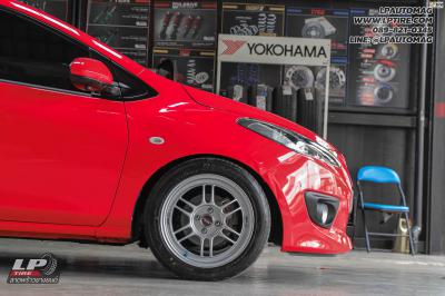 รถ - MAZDA 2 ล้อแม็ก - ENKEI RPF1 SILVER สเปค - 16x7 ET35 4x100 รัดยาง -BRIDGESTONE RE004
เบอร์ - 195/50-16