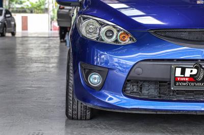 รถ - MAZDA 2 ล้อแม็ก - ENKEI SC56 ดำขลิปน้ำเงิน ขอบ - 15x7 ET28 4x100 ยางเดิม - YOKOHAMA V701
เบอร์ - 195/55-15