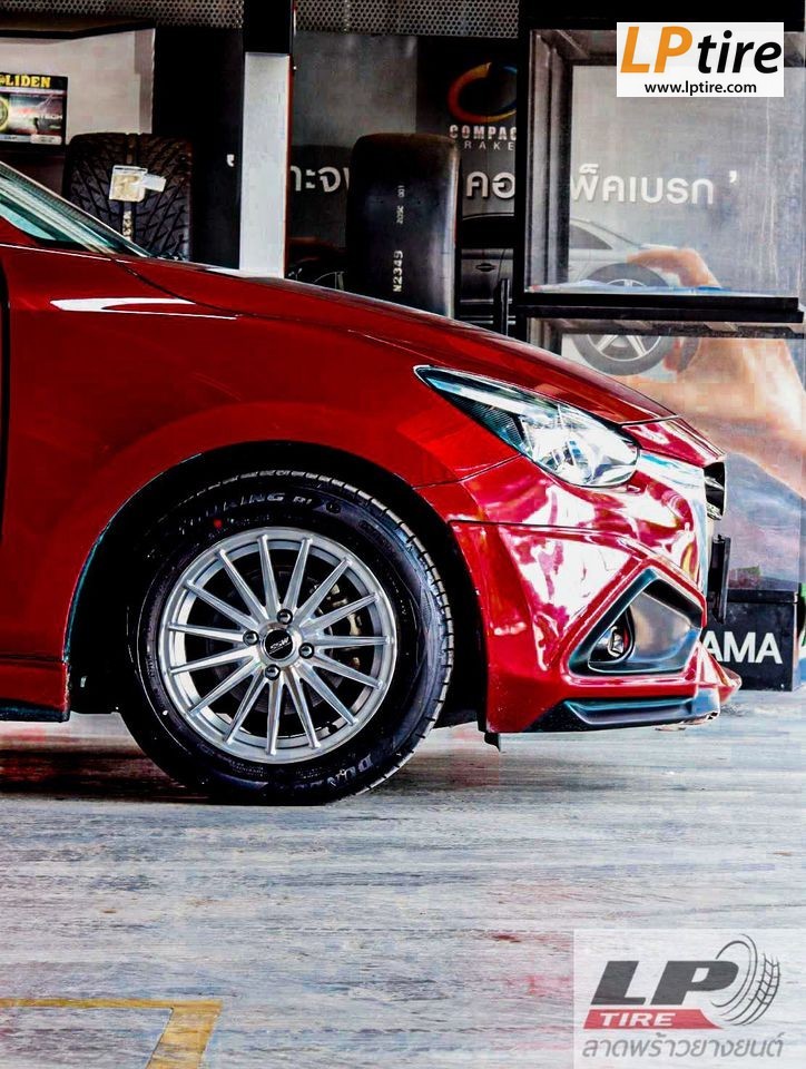 ขอขอบคุณลูกค้าที่ไว้วางใจนำ #MAZDA 2 เปลี่ยนล้อแม็กใช้ยางเดิม SSW S267 ขอบ15x7 ET35 4x100 สี HyperSliverหน้าเงา สวยงามครับ