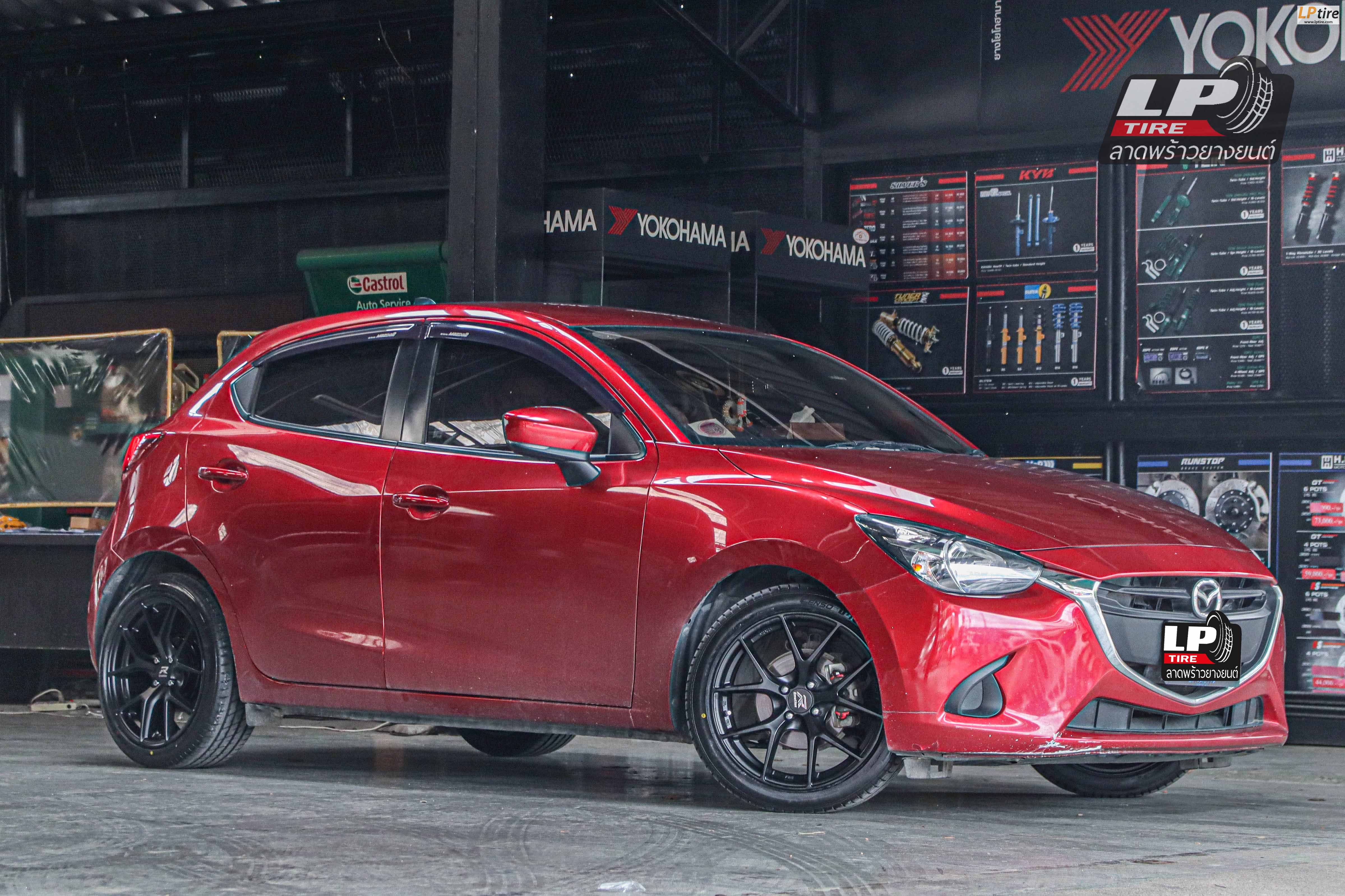 รถ - MAZDA 2 ล้อแม็ก - EmotionR FRE BY LENSO ดำด้าน ขอบ - 17x7.5 ET35 4x100 ยาง - LENSO D-1CS
เบอร์ -215/45-17 ผ้าเบรคหน้า - NEXZTER