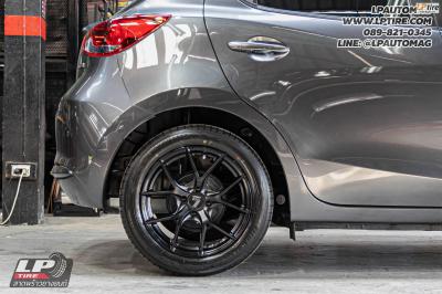รถ - MAZDA 2 ล้อแม็ก - LENSO Jager Dyna ดำด้าน สเปค - 16x7 ET35 4x100ยาง - YOKOHAMA AE51
เบอร์ - 195/55-16