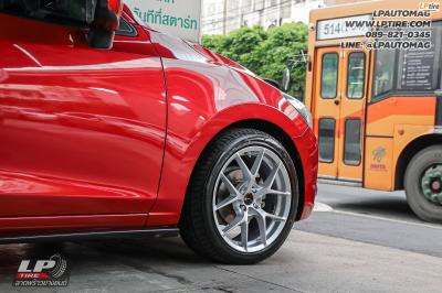 รถ -MAZDA 2 ล้อแม็ก - EmotionR FRX BY LENSO SILVER สเปค -17x7.5 ET35 4x100 ยาง - LENSO D-1CS
เบอร์ - 215/45-17
