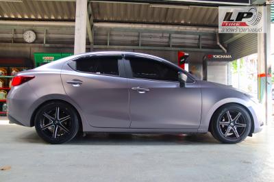 #MAZDA 2 เสริมหล่อสีสวยลงตัว จัดแม็ก #LENSO Jager Craft 16x7 ET35 4x100 #ดำมิลลิ่งก้านเงิน พร้อมยาง YOKOHAMA V552 205/55-16 สวยงามลงงตัวครับ 