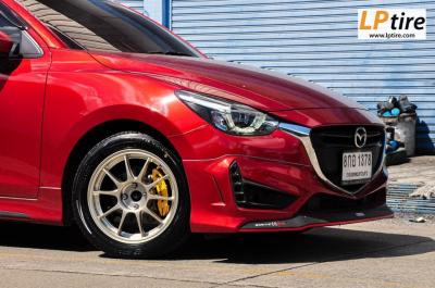 MAZDA 2 จับคู่กับ TC105N 16 4/100 ยาง 195/55R15 DUNLOP LM704สวยลงตัวมากครับ