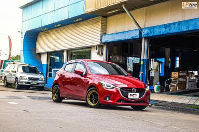 MAZDA 2 ล้อแท้ LENSO D1-SE 15x7.5 4/100 +35 195/55R15 DDESTONE R702