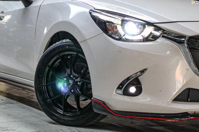 รถ - MAZDA 2 DJ ล้อแม็ก - LENSO Jager Dyna ดำด้าน สเปค - 16x7 ET35 4x100 รัดยาง - YOKOHAMA AE51 เบอร์ - 205/50-16