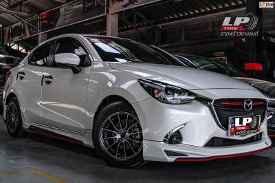 รถ - MAZDA 2 ล้อแม็ก - ENKEI SC48 ดำหน้าเงา สเปค - 15x7 ET38 4x100 ยาง - YOKOHAMA V552 เบอร์ - 195/60-15