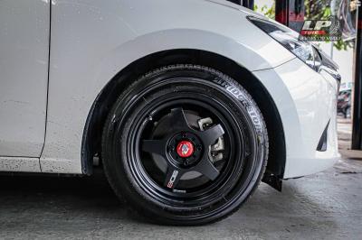 รถ - MAZDA 2 ล้อแม็ก - LENSO 90B VERSION 2 ดำด้าน ขอบ - 15x7 ET33 4x100 ยางเดิม - BRIDESTONE
เบอร์ - 185/65-15