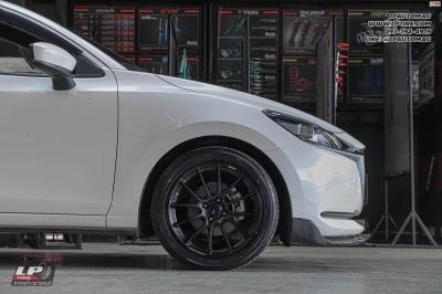 รถ - MAZDA 2 ล้อแม็ก - ENKEI SC48(MQ38) ดำด้าน สเปค - 17x7.5 ET38 4x100 ยาง - ALLIANCE AL30 030Ex เบอร์ -215/45-17