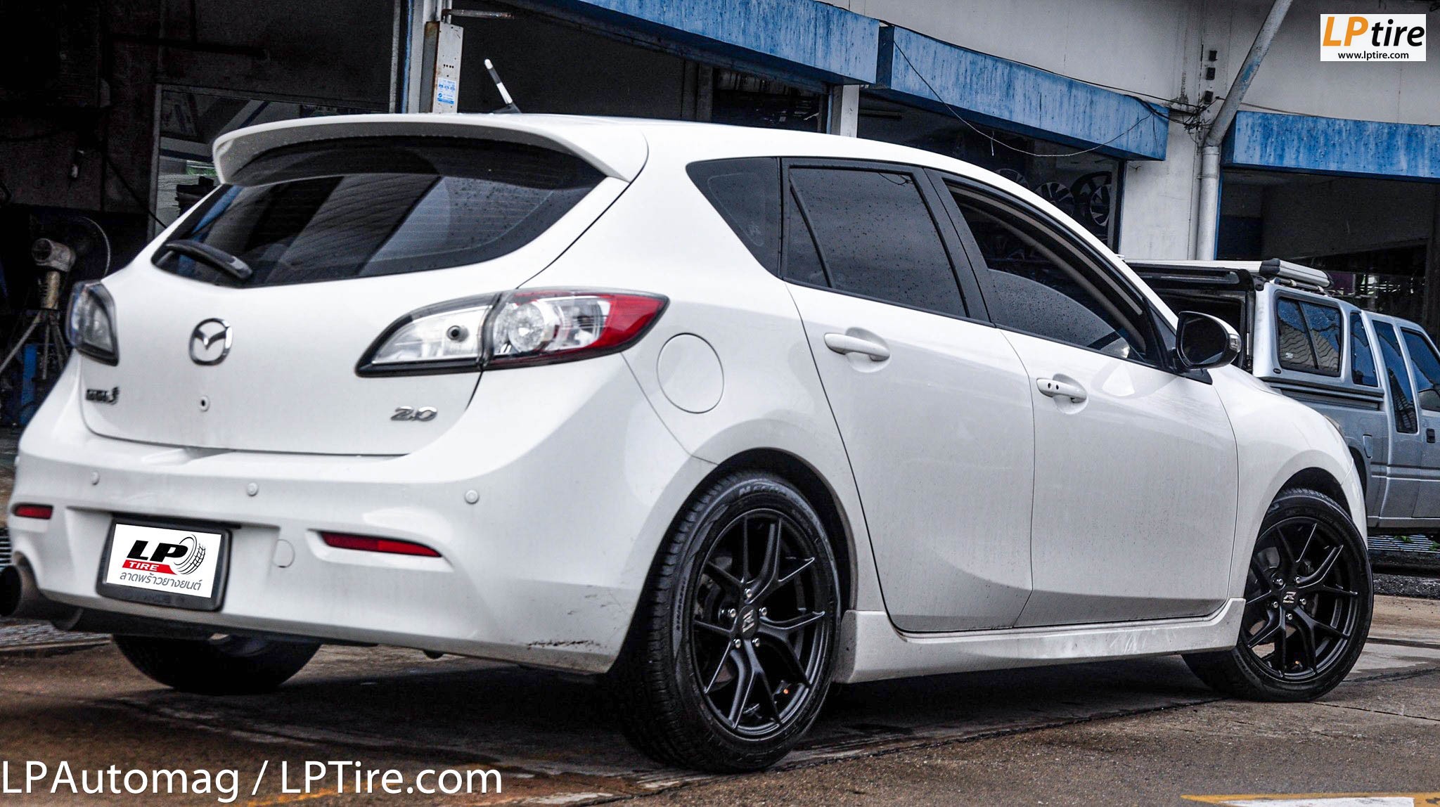 MAZDA 3 จัดล้อโปร EmotionR By LENSO FRE 17x7.5 5H114 ดำด้าน ใช้ยางเดิม