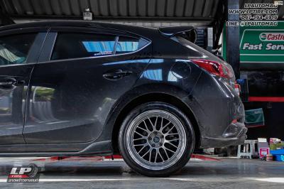 รถ - MAZDA 3 ล้อแม็ก - VLF FLOW FORM VLFP05 (BBS LM) FlowForming Hyper Black ขอบเงา สเปค - 18x8.5 ET38 5x114.3 ยาง -Goodyear เบอร์ - 235/40-18