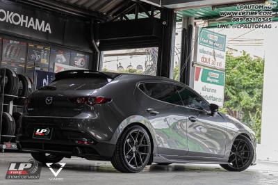 รถ - MAZDA 3 ล้อแม็ก - VAGE VF04 FlowForming DARK GM-FLAT สเปค - 18x8.5 ET35 5x112-5x114.3
ยาง - MICHELIN PILOT SPORT 5 เบอร์- 225/40-18 โช๊คอัพสตรัทปรับเกลียว - H.DRIVE รุ่น S Spec