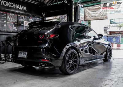 รถ - MAZDA 3 ล้อแม็ก - VAGE VF03 Alumite Black สเปค - 18x8.5 ET35 5x112-5x114.3 ยาง - YOKOHAMA V552 Advan DB (JAPAN) เบอร์ - 215/45-18