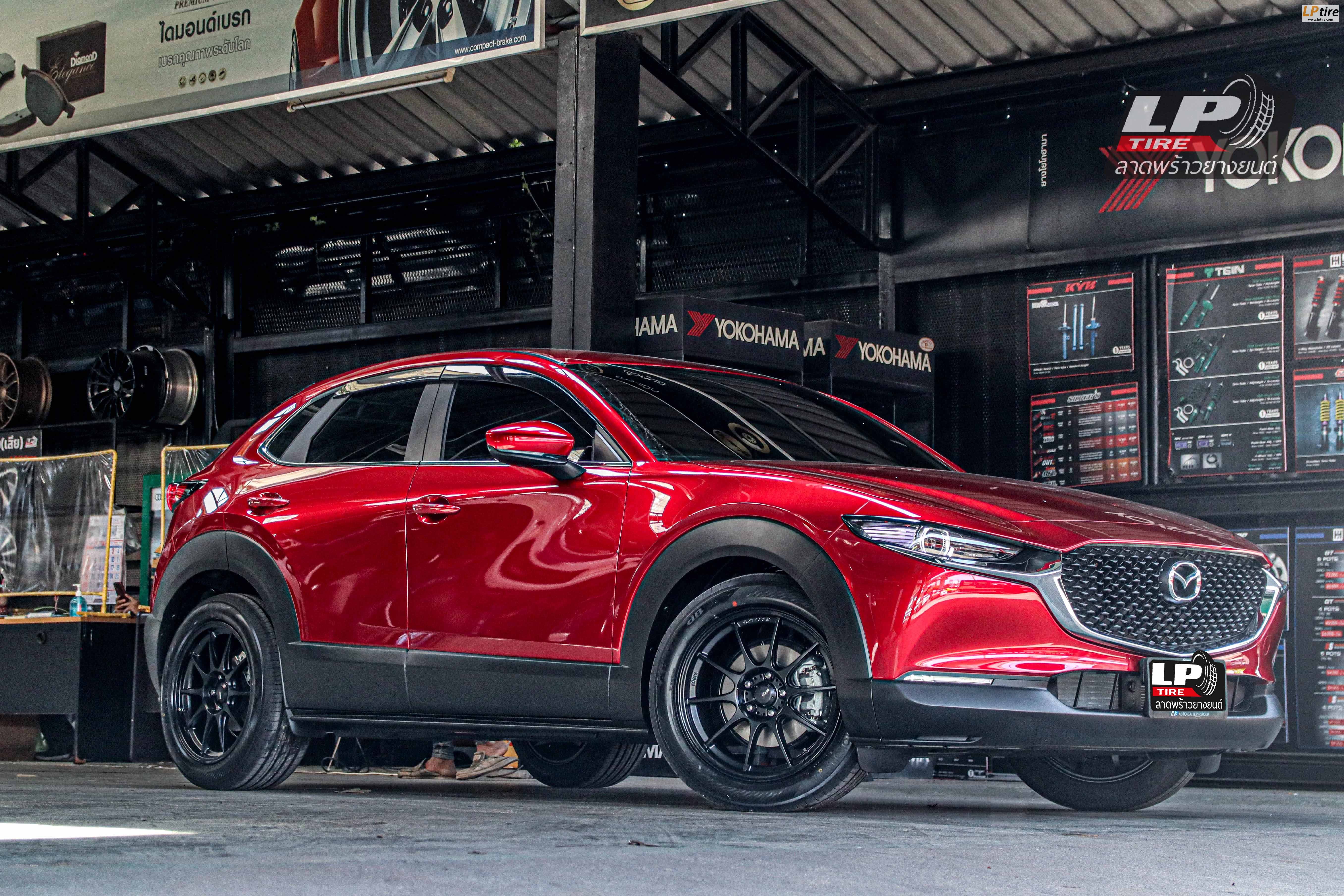 รถ - MAZDA CX30 ล้อแม็ก - KONIG N632 Dekagram FlowForming ดำด้าน ขอบ - 18x8.5 ET35 5x114.3
ยาง - YOKOHAMA V552 เบอร์ - 235/50-18