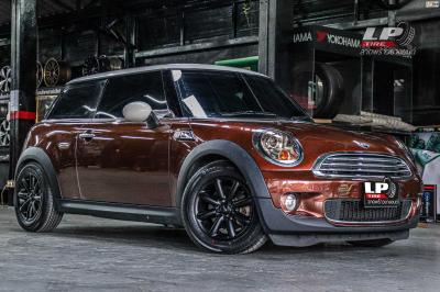 รถ - MINI COOPER ล้อแม็ก - TAW TM3340 ดำด้าน ขอบ - 15x7 ET42 4x100 ยาง - ALLIANCE AL30 030Ex
เบอร์ - 195/65-15