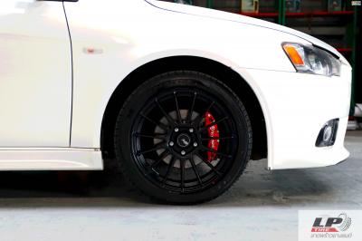 #MITSUBISHI#Lancer จัดแม็ก #ADVANTI#INIZIO 17x7.5 ET45 5x114.3 #ดำด้าน พร้อมยาง DEESTONE R702 215/45-17 +ฝาครอบ BREMBO สีแดง