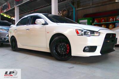 #MITSUBISHI#Lancer จัดแม็ก #ADVANTI#INIZIO 17x7.5 ET45 5x114.3 #ดำด้าน พร้อมยาง DEESTONE R702 215/45-17 +ฝาครอบ BREMBO สีแดง