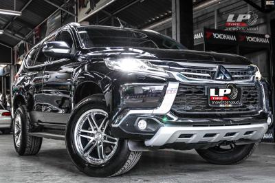 รถ -MITSUBISHI PAJERO ล้อแม็ก - LG 459 HSหน้าเงาขอบเงา สเปค - 18x10.5 ET20 6x139.7
ล้อแม็ก - LG 459 HSหน้าเงาขอบเงา สเปค - 18x9.5 ET15 6x139.7 รัดยาง - RAIDEN VIPER RD1R
เบอร์ - 265/60-18