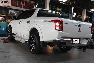 #MITSUBISHI#TRITON จัดแม็กมือสอง V08 20x9.5 ET20 6x139.7 ดำมิลลิ่งเงิน พร้อมยางยนต์ YOKOHAMA PA02 265/50-20 +#โช๊คอัพหน้า#โช๊คอัพหลังKYB MITSUBISHI TRITON