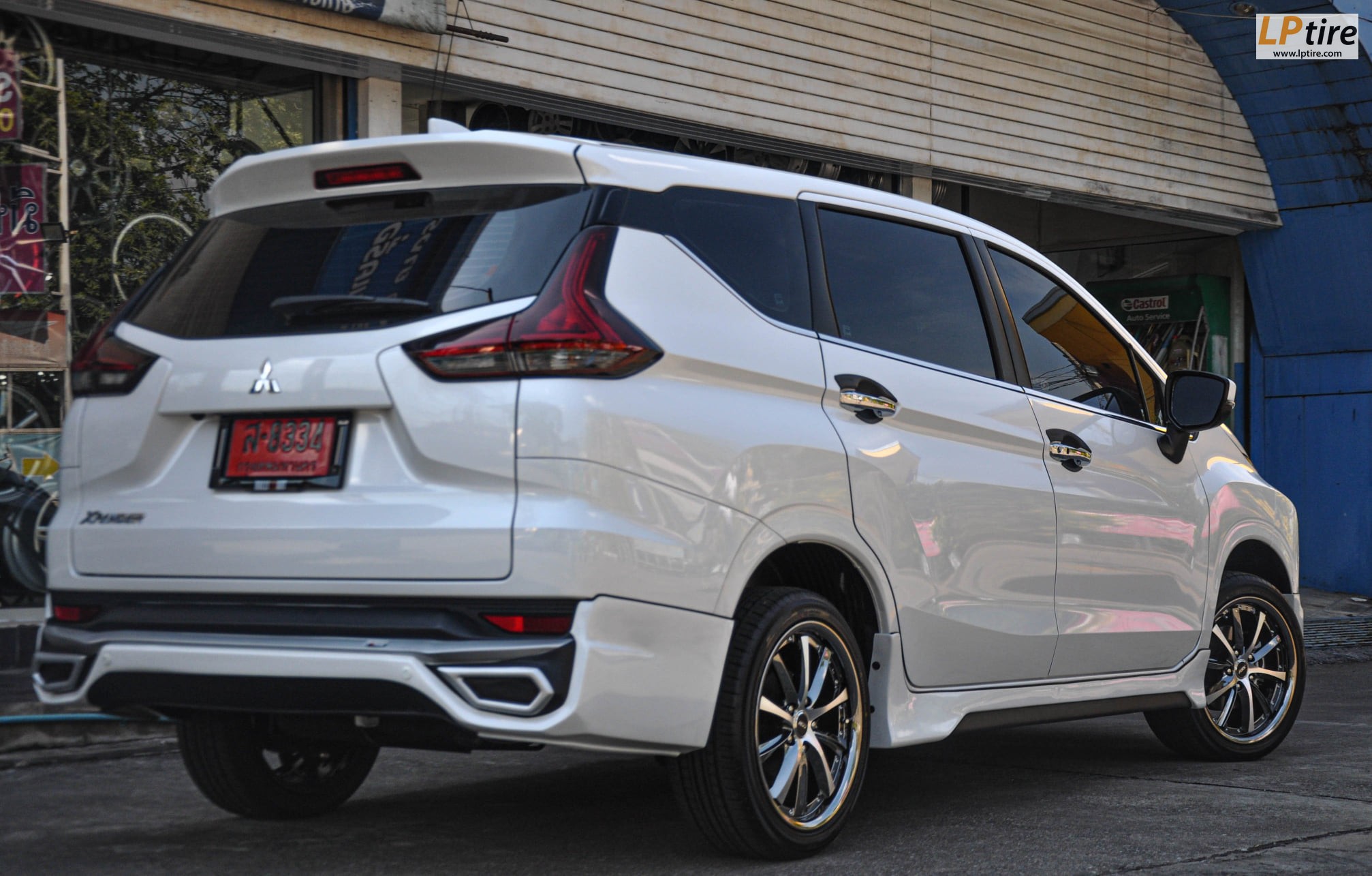 Mitsubishi xpander ล้อแม็ก SSW S174 17x7.5 ET42 5x114.3 BC
ALLIANCE 030Ex MADE IN JAPAN 215/45-17 สวยงามครับ