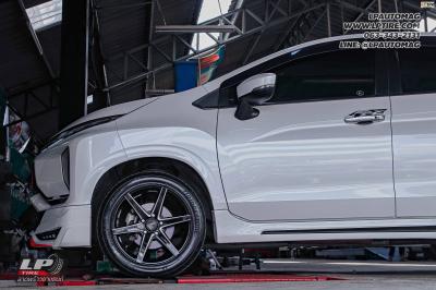 รถ -MITSUBISHI XPANDER ล้อแม็ก - LENSO Jager Craft ดำเงามิลลิ่งก้านเงิน สเปค - 17x7.5 ET35 5x114.3
ยาง - BRIDGESTONE RE004 เบอร์ - 215/50-17