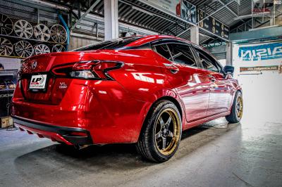 
NISSAN ALMERA 2020 + ล้อแม็ก COSMIS XT-005R ขอบ 17x7.5 ET30 4รู100 สีดำเงาขลิปทองขอบทอง
 

 