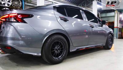 #NISSAN#ALMERA จัดล้อเบา FlowForming KONIG N781 15x7.5 ET35 4x100 ไฮเปอร์แบ็ก ใช่ยางเดิมยังสวยงามครับ (รูปถ่ายตอนแสงน้อย ของจริงสวยมากครับ)