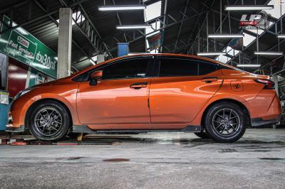 รถ - NISSAN ALMERA N18 ล้อแม็ก - LENSO JAGER-DYNA สเปค - 15x6.5 ET38 4x100 รัดยาง - ยางเดิม