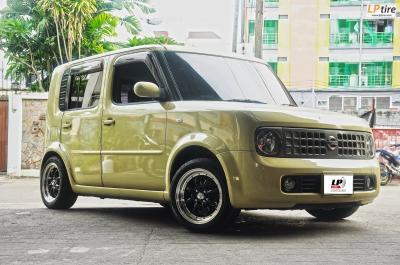 NISSAN CUBE มาเปลี่ยนล้อ WATANABE 15x7 4h100-114.3 ดำเงาขอบเงาหมุดดำ พร้อมรัดยาง 195/50R15 DUNLOP LM704 สวยงามลงตัวครับ