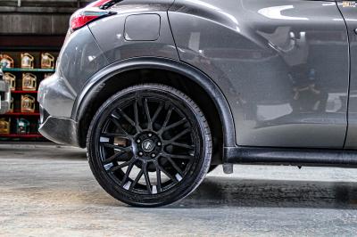 รถ - NISSAN JUKE F15 ล้อแม็ก - MOMO H486T REVENGE ดำด้าน สเปค - 18x8 ET38 5x114.3
รัดยาง - YOKOHAMA AE51 เบอร์ - 245/40-18