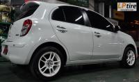 Nissan March + ล้อแม็ก SSW Spider (S093) 15นิ้ว สีขาวขอบแดง + ยาง DUNLOP LM703 195/55-15