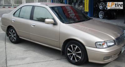 Nissan Sunny + ล้อแม็ก SSW Frost (S021) 14นิ้ว สีดำหน้าเงา + ยาง DUNLOP LM 703 185/65-14