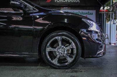 รถ - Nissan Sylphy ล้อแม็ก - MGW AF-60 โครเมี่ยม สเปค - 17x7 ET40 4x100-4x114.3 รัดยาง - NEXEN nfera su4 เบอร์- 215/50-17