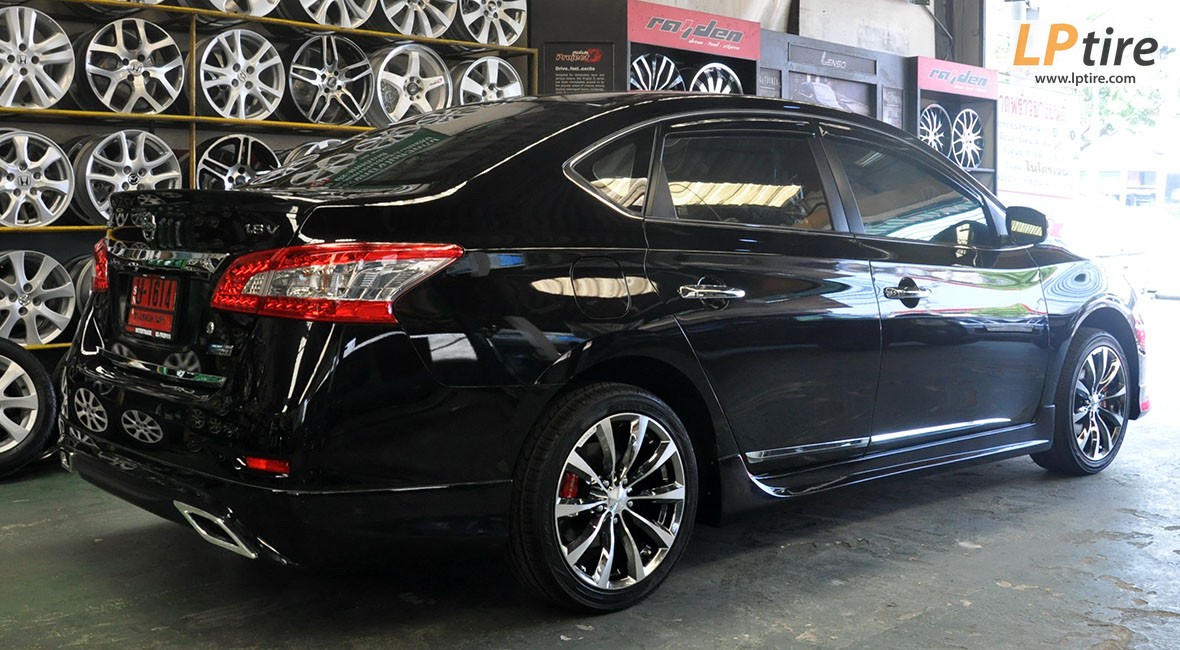 Nissan Sylphy + ล้อแม็ก Venerdi Madelena 17นิ้ว สี Black Chrome + ยาง YOKOHAMA EARTH-1 215/45R17