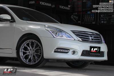 รถ - NISSAN TEANA ล้อแม็ก - VAGE VF03 (TMF-100) สเปค - 18x8.5 ET35 5x112-5x114.3 ยาง - LENSO D-1CS เบอร์ - 235/45-18