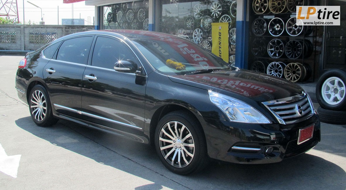 Nissan Teana + ล้อแม็ก Venerdi Caterina 17นิ้ว สีกราไฟร์ หน้าเงา + ยาง YOKOHAMA V551 215/55-17