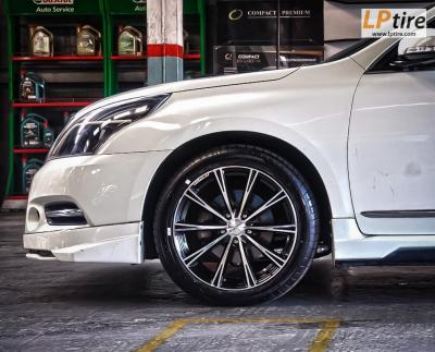 NISSAN TEANA + ล้อแม็ก Cosmic Venerdi Corse 18นิ้ว + ยางรถยนต์ GOODYEAR EAGLE TOURING 235/45-18