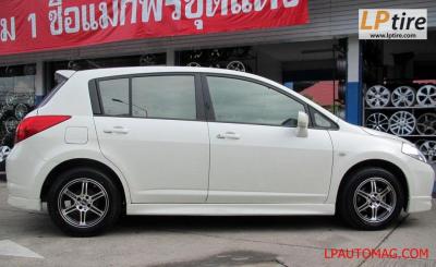 Nissan Tidaล้อแม็ก Auto Series BL-108 15นิ้ว สีดำหน้าเงายาง DUNLOP LM703 195/60-15