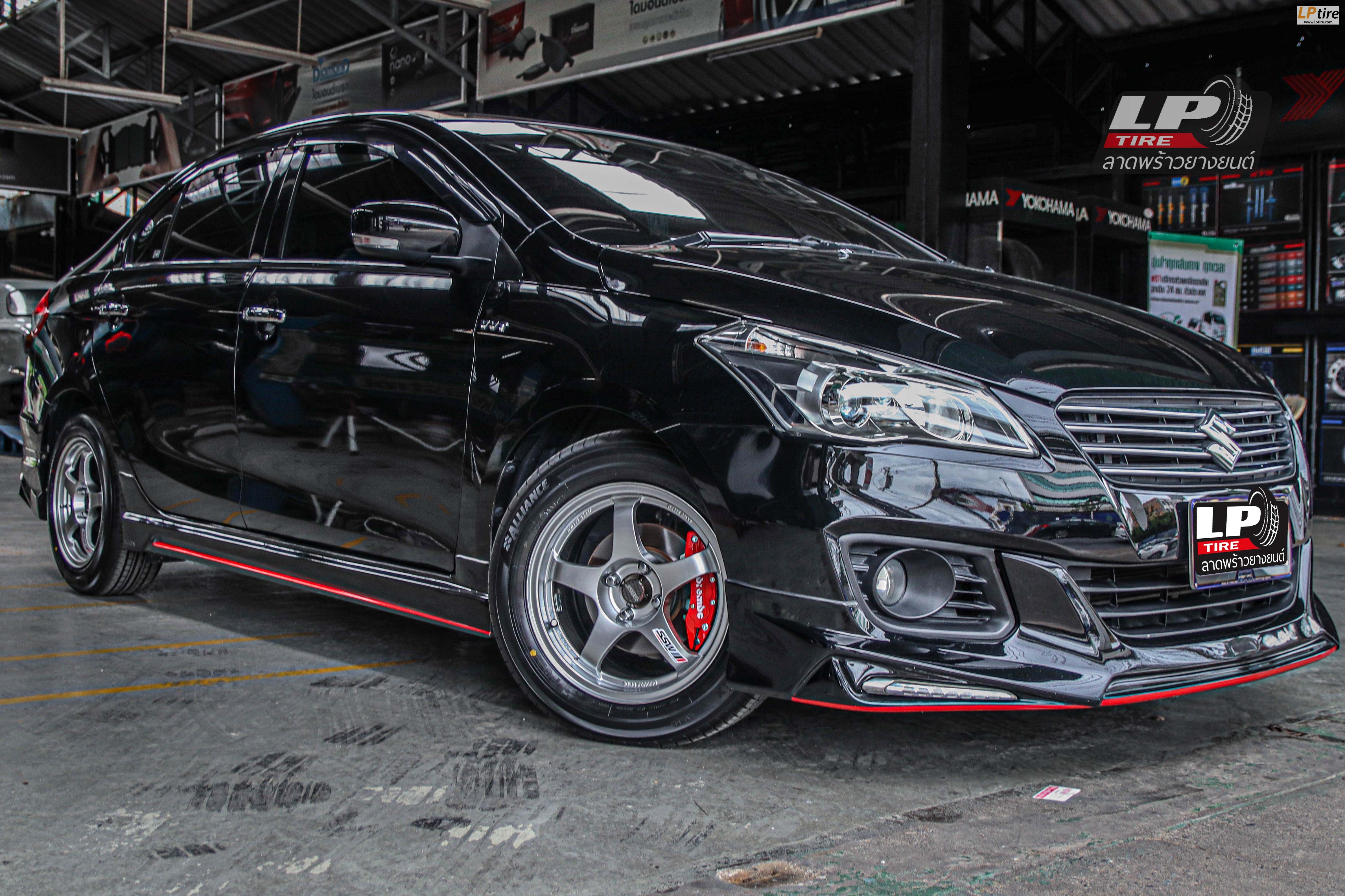 รถ - SUZUKI CIAZ ล้อแม็ก - SSW S309 HS ขอบ - 15x7 ET32 4x100 ยาง - ALLIANCE AL30 030Ex
เบอร์ - 195/60-15