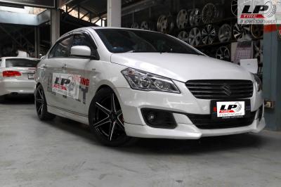 


รถ - SUZUKI CIAZ  ล้อแม็ก - LENSO JAGER Craft สีดำเงามิลลิ่งก้านเงิน สเปค - 17x7.5  4x100 ET35 รัดยาง - SAILUN SAILUN  ATREZZO เบอร์ - 195/55R15 (ยางเดิม)


