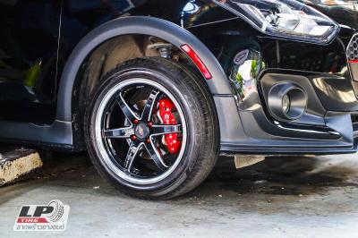 SUZUKI SWIFT จัดล้อแม็ก #LENSO JAGER HUNTER 16x7 ET40 4x100 #ดำมิลลิ่งเงินขอบเงา + น็อตแม็กแดง +ฝาครอบ BREMBO สีแดง