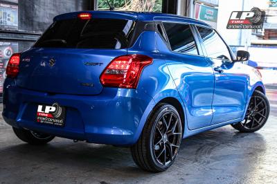 รถ - SUZUKI SWIFT ล้อแม็ก - LENSO Jager Dyna HD สเปค - 17x7.5 ET35 4x100
ยาง - YOKOHAMA ES32 เบอร์ - 205/45-17