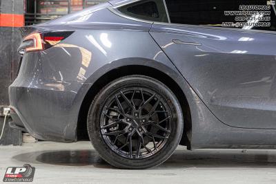 รถ - Tesla Model 3 ล้อแม็ก - LENSO VENTUS ดำด้าน สเปค - 18x8.5 ET35 5x114.3 ใช้ยางเดิม