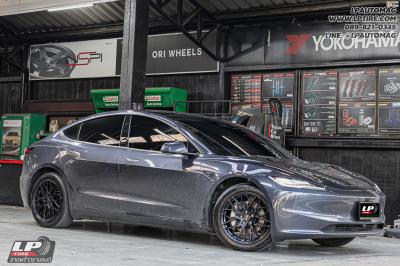 รถ - Tesla Model 3 ล้อแม็ก - LENSO VENTUS ดำด้าน สเปค - 18x8.5 ET35 5x114.3 ใช้ยางเดิม