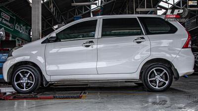 รถ - TOYOTA AVANZA II ล้อแม็ก - MGW AF-P1078.3 ดำหน้าเงา สเปค - 15x6.5 ET38 4x100-4x114.3
ยาง - ALLIANCE AL30 030Ex เบอร์- 195/55-15