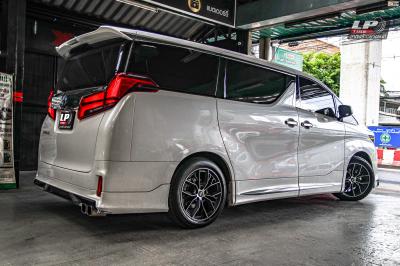 รถ - TOYOTA ALPHARD (ป้ายแดง) ล้อแม็ก - MOMO MASSIMO ดำด้านหน้าเงาด้าน สเปค - 18x8 ET38 5x114.3 รัดยาง - (ยางเดิม)