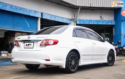 ล้อแม็ก SSW E101 15x6.5นิ้ว 5x100 ET38 ดำหน้าเงา จับคุ่กับ TOYOTA ALTIS สวยครับ