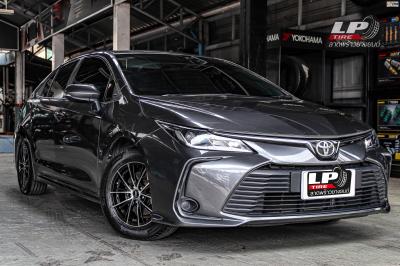 รถ - TOYOTA Corolla Altis E210 ล้อแม็ก - SSW E101 ดำหน้าเงา สเปค - 15x6.5 ET38 5x100
รัดยาง - BRIDGESTONE PRIMACY 4 (ยางเดิม) เบอร์ - 195/65-15