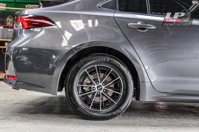 รถ - TOYOTA Corolla Altis E210 ล้อแม็ก - SSW E101 ดำหน้าเงา สเปค - 15x6.5 ET38 5x100
รัดยาง - BRIDGESTONE PRIMACY 4 (ยางเดิม) เบอร์ - 195/65-15